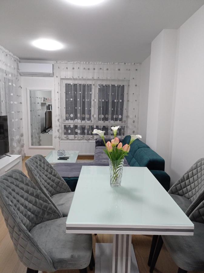 Apartment M & N Banja Luka Eksteriør bilde